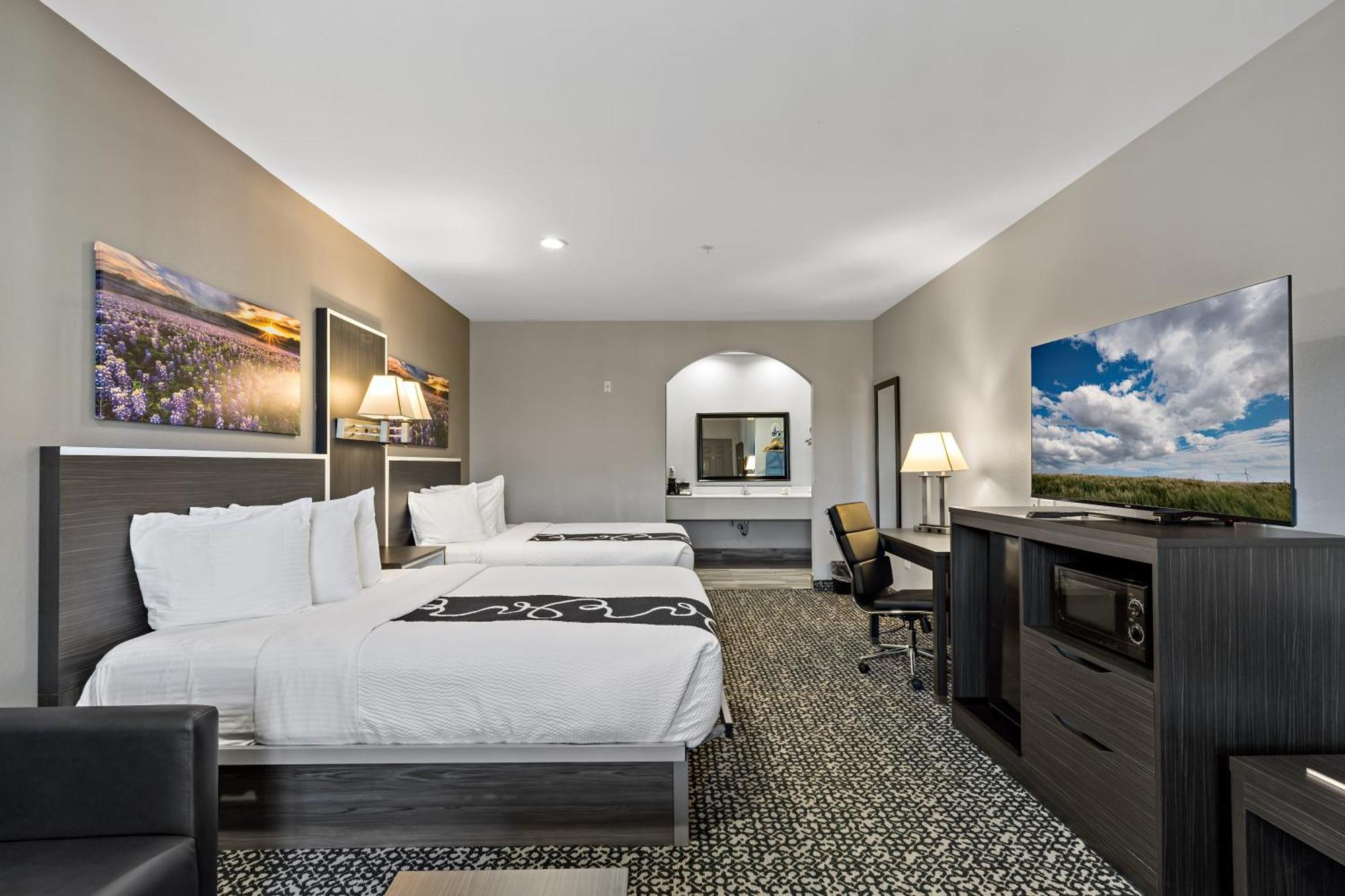 Paris Inn & Suites Bagian luar foto