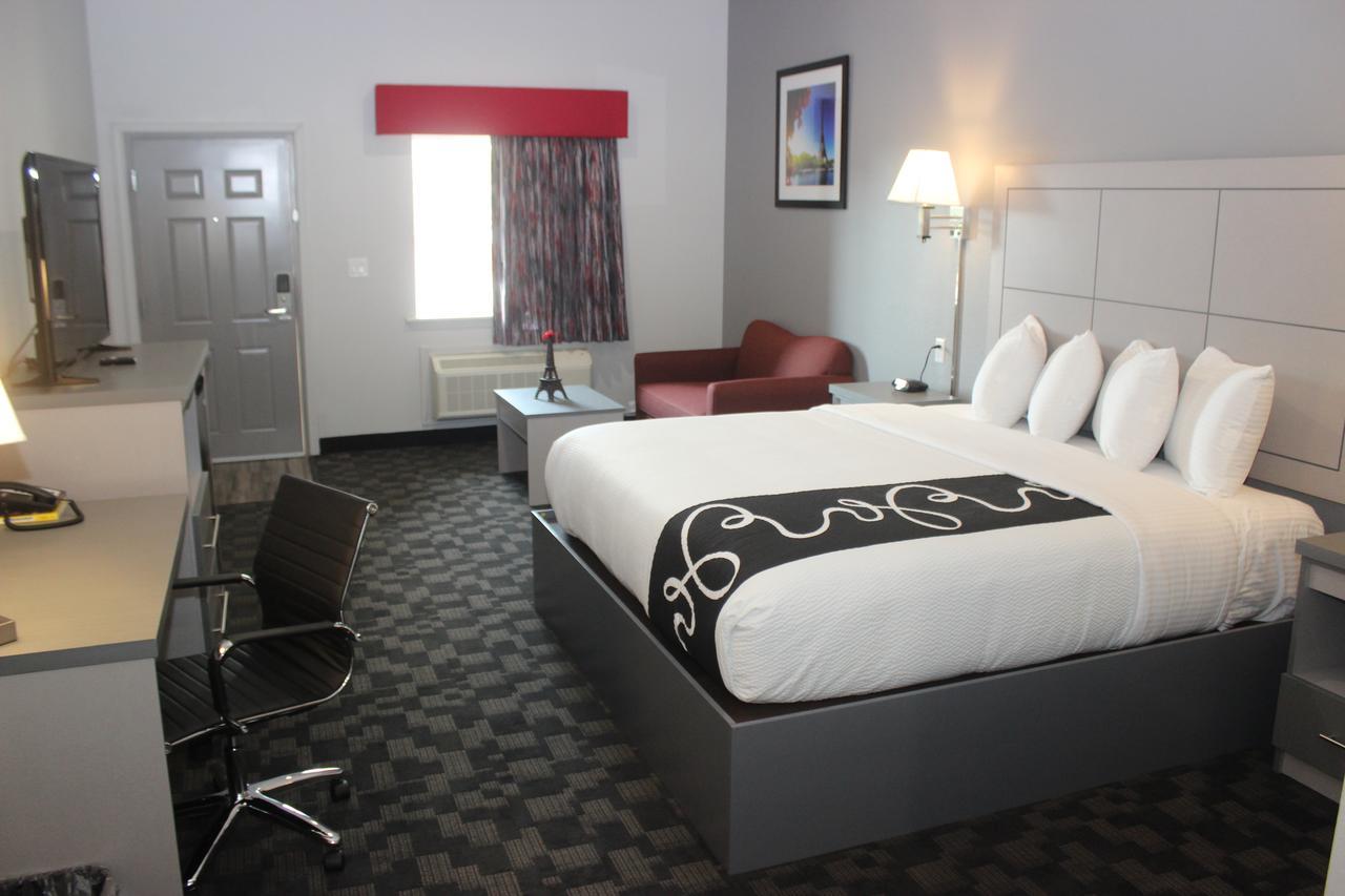 Paris Inn & Suites Bagian luar foto
