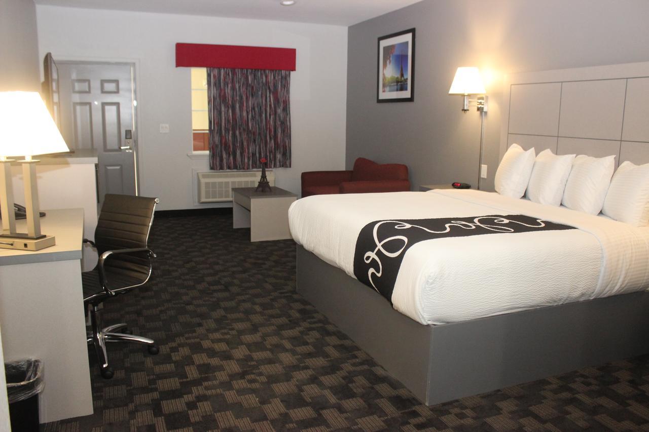 Paris Inn & Suites Bagian luar foto