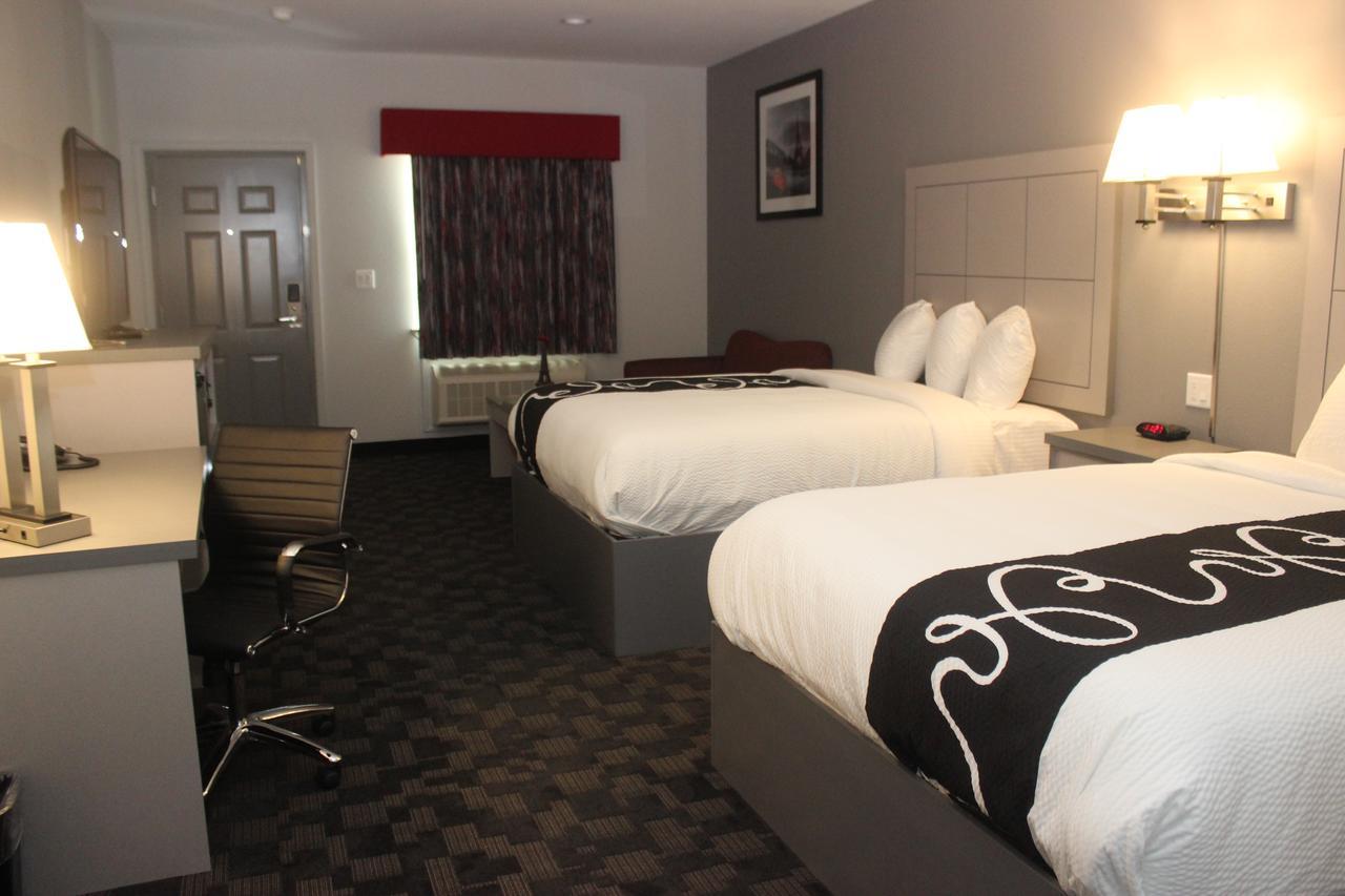 Paris Inn & Suites Bagian luar foto